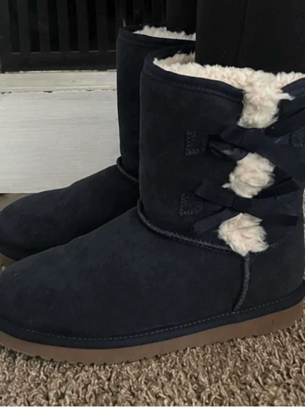 UGG Navy Faux-Shearling Ribbon Side Winter Boots